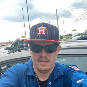 Meet your Posher, Jonathan